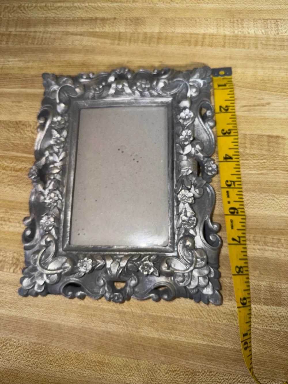 Vintage Sheffield Home Ornate Floral Scroll Picture Frames‎ (Set of 2)